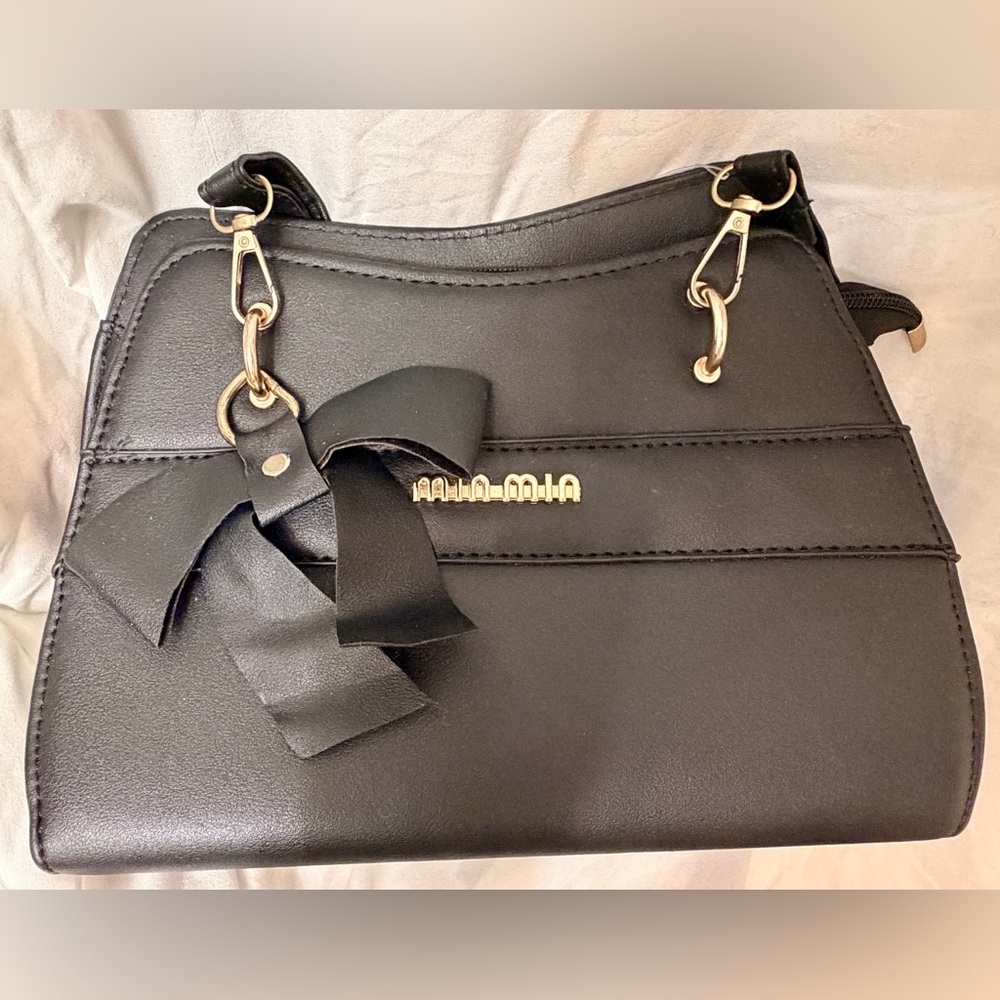Black Handbag with Bow Accent
